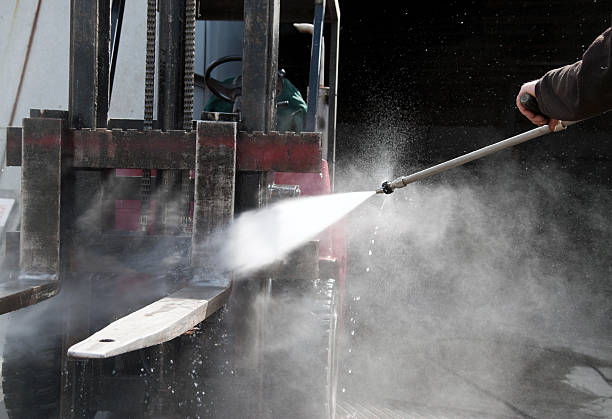 Best Commercial Building Pressure Washing  in Newville, PA